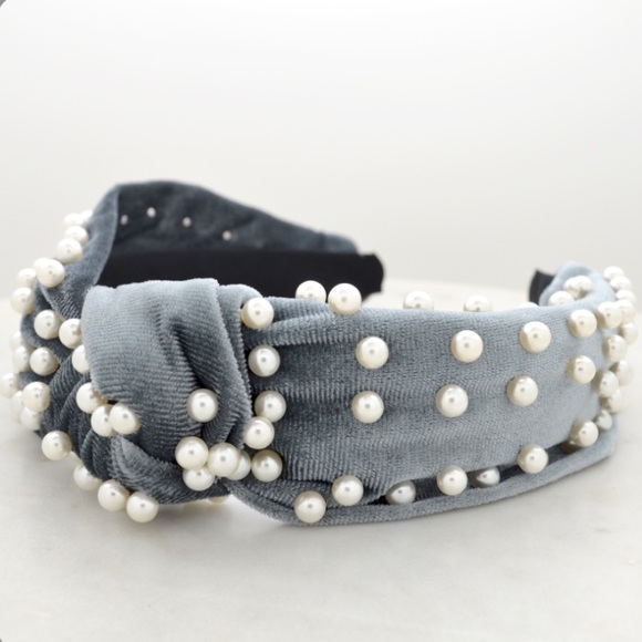 Gray velvet pearl beaded headband - Picture 2 of 7